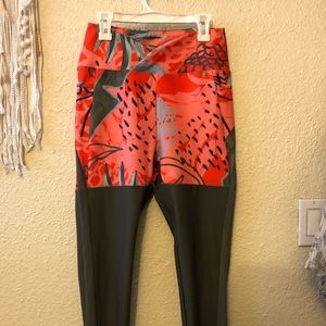 Nikki B x Gymshark Pineapple Print Dynamic Legging